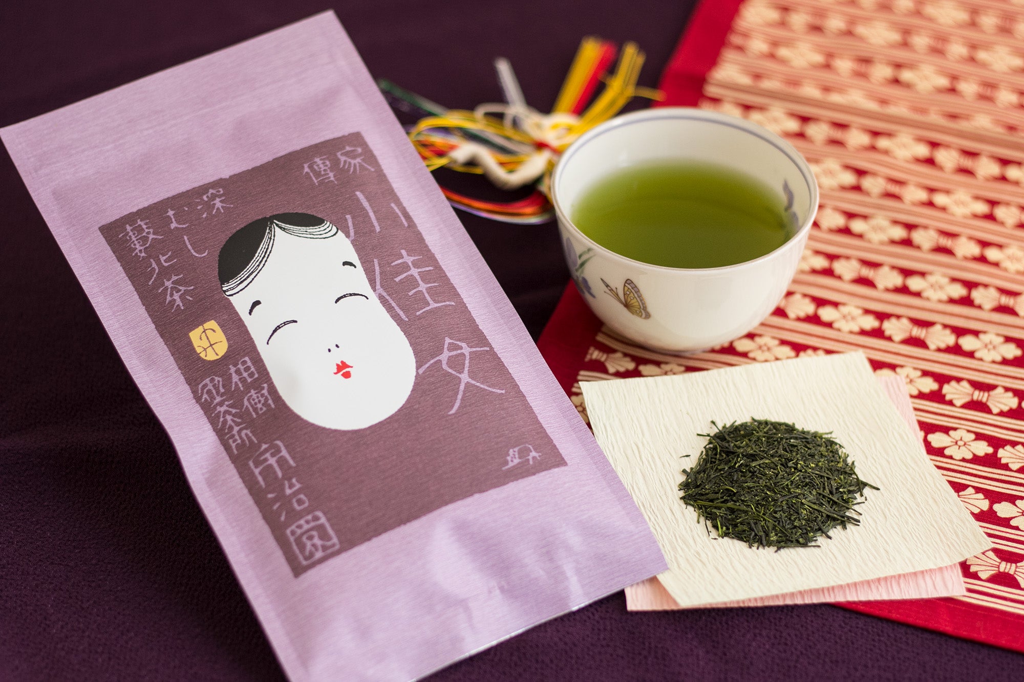おかし 深蒸し煎茶】小佳女 “おかめ” 袋入り (100g) – 宇治園オンライン